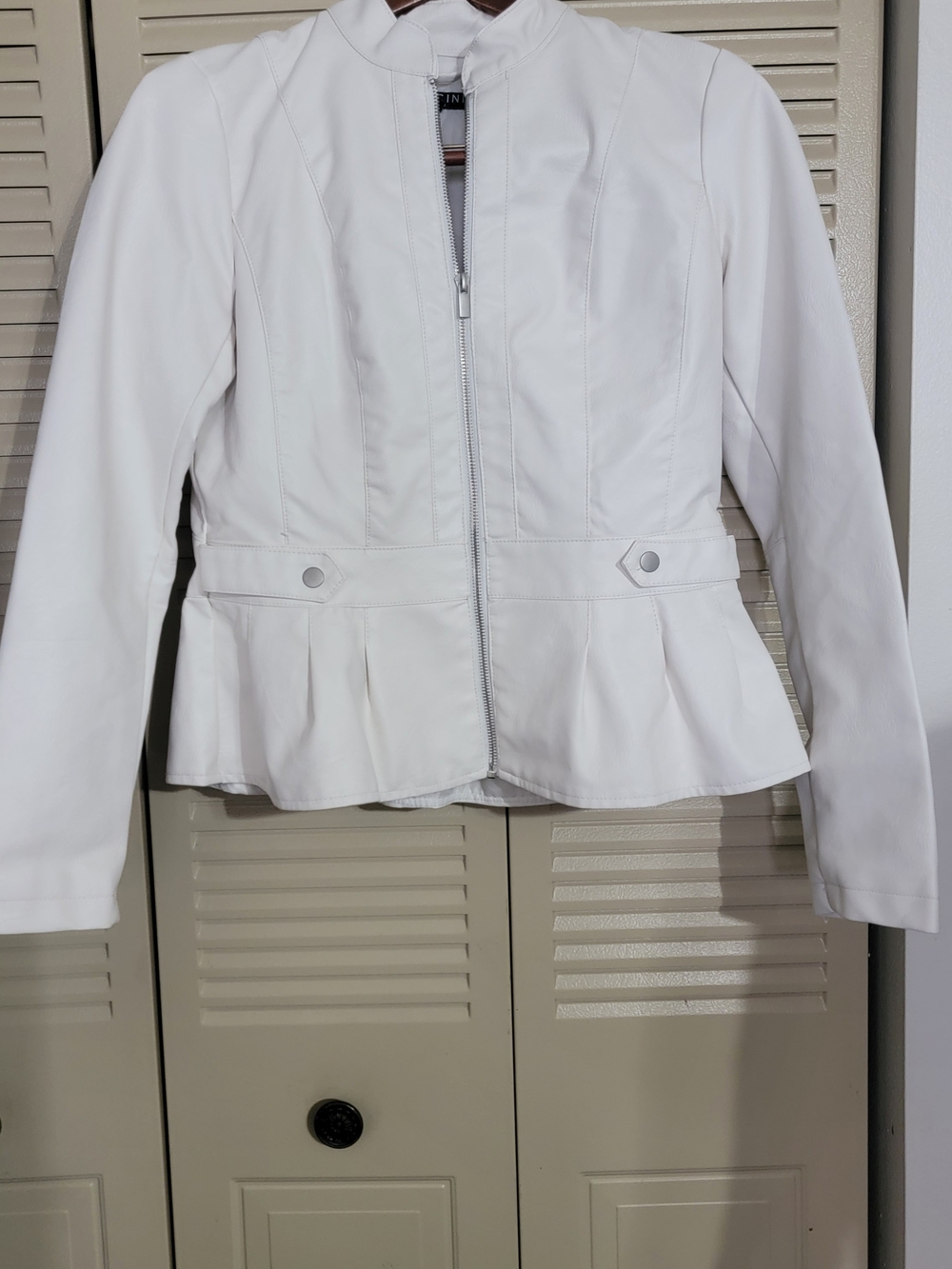 Baccini White Faux-Leather Zip Jacket